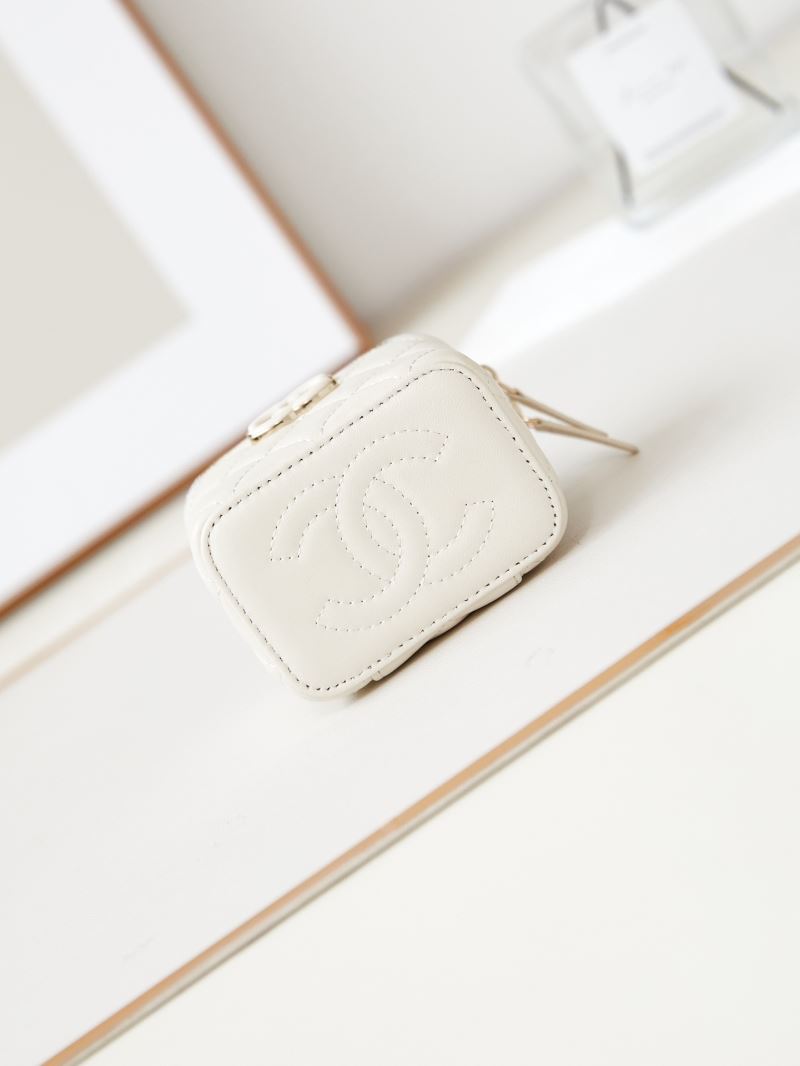 Ch**el cosmetic bags